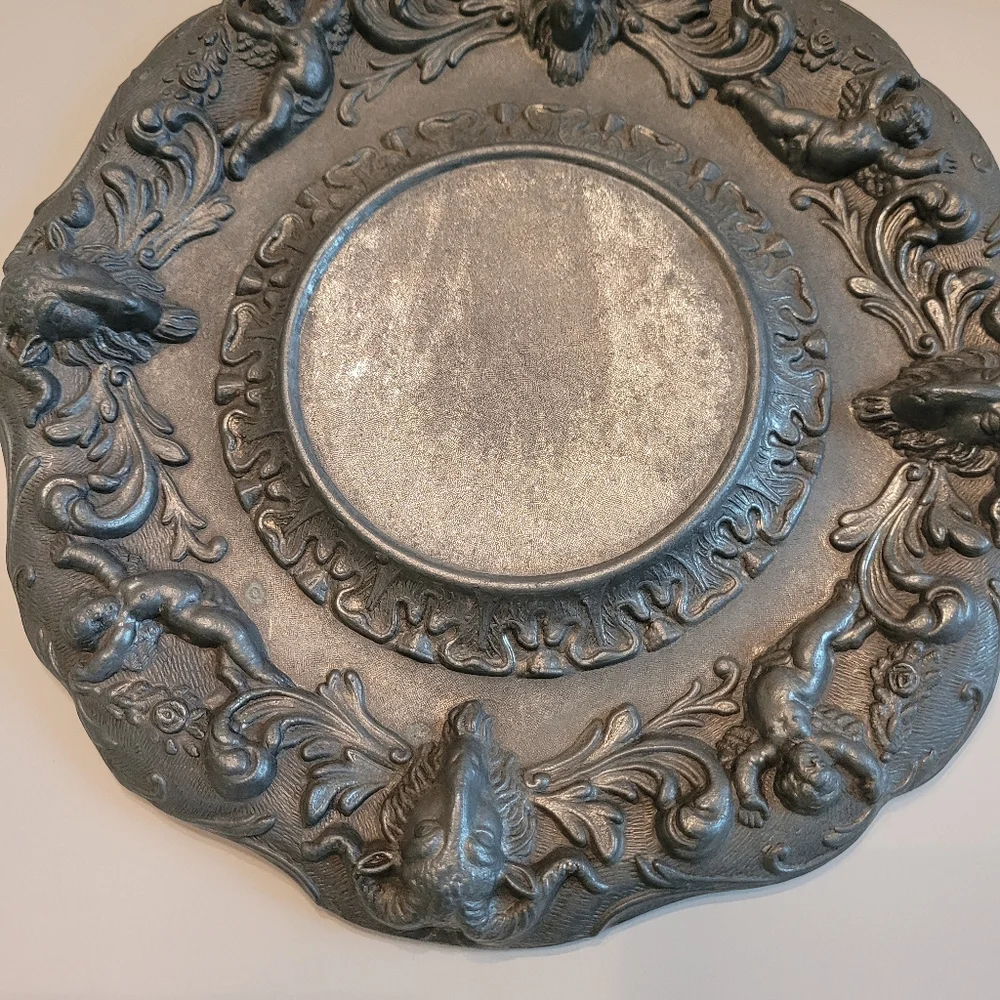 Vintage Pewter Plate. - Picture 6 of 8